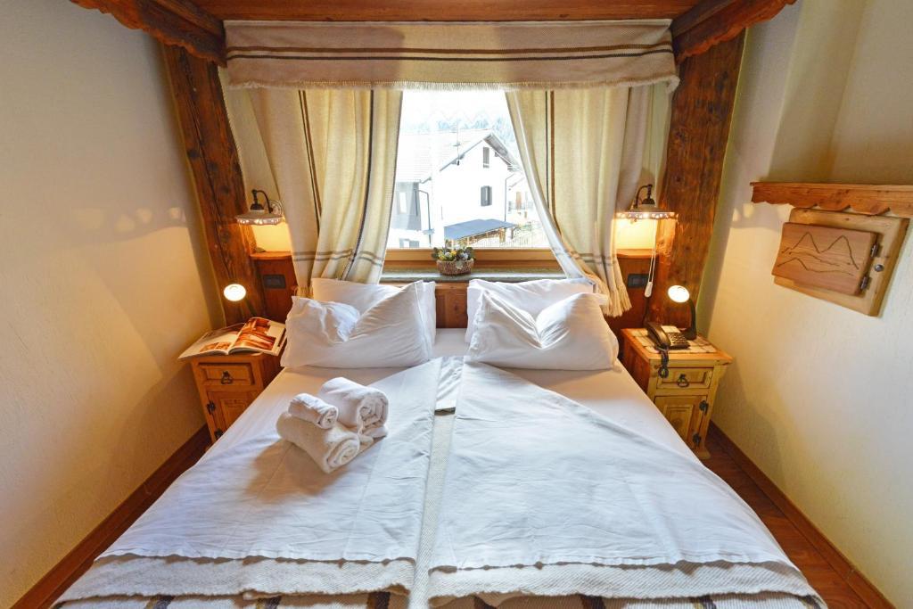 Affittacamere De Charme Jour Et Nuit Torgnon Habitación foto